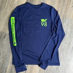 Vineyard Vines boys performance longsleeve shirt – size XL